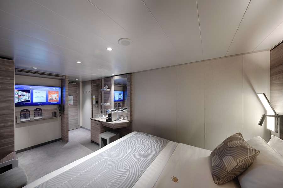MSC Cruises MSC World Asia MSC Yacht Club Interior Suite YIN 2 ©MSC Rights.jpg